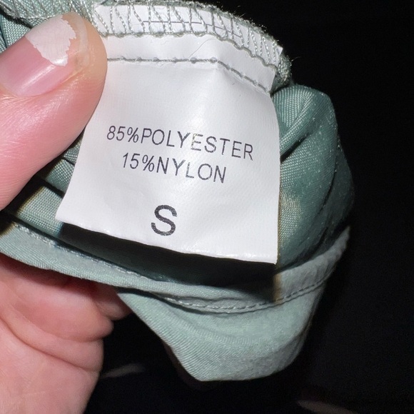 New Green Sleeveless Jumpsuit - Picture 5 of 5